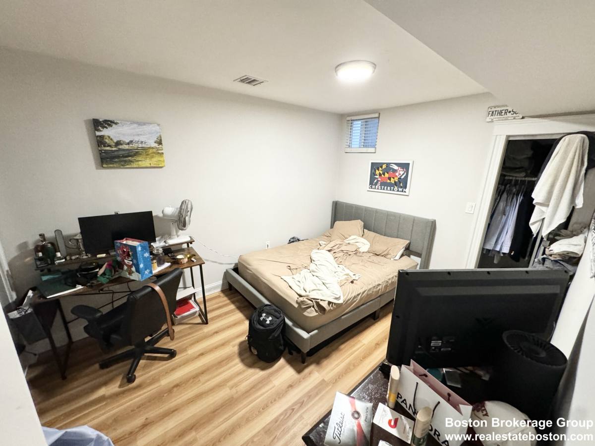 Apartment for rent at 7 Grant St #1, Dorchester, MA 02125