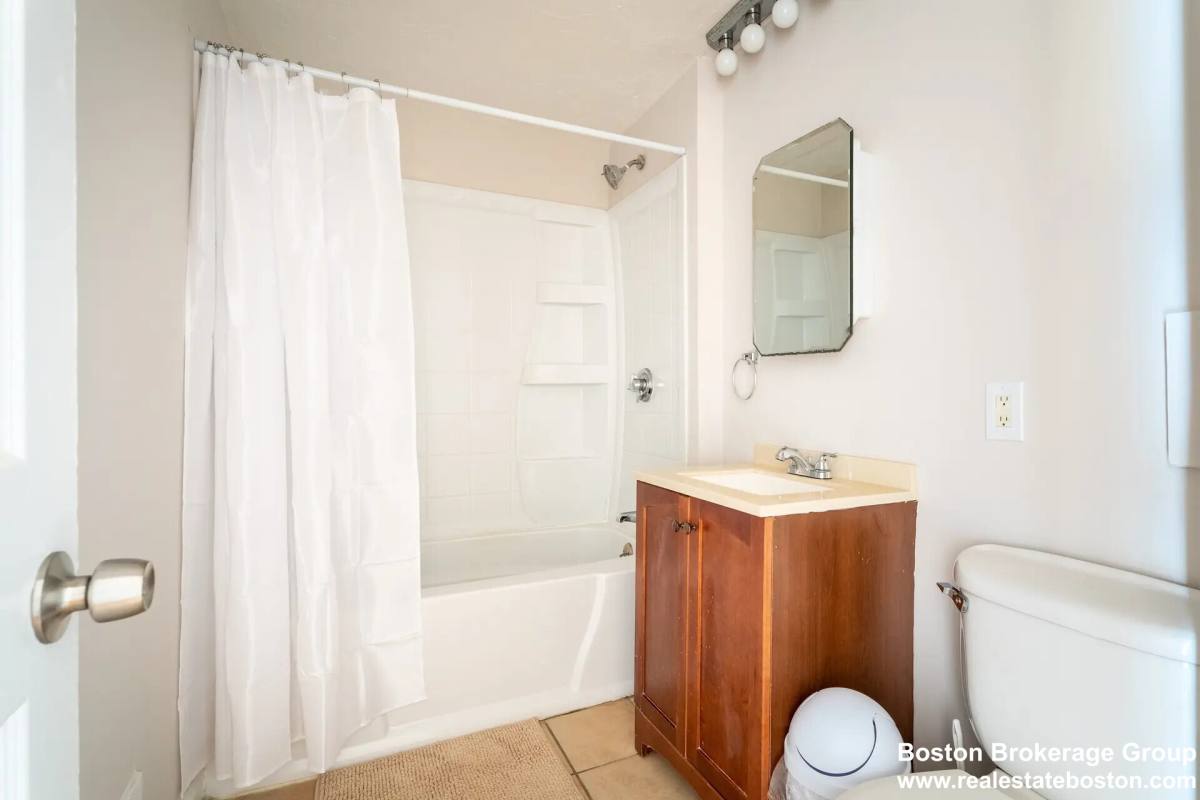 Apartment for rent at 33 Edison Green #3, Dorchester, MA 02125