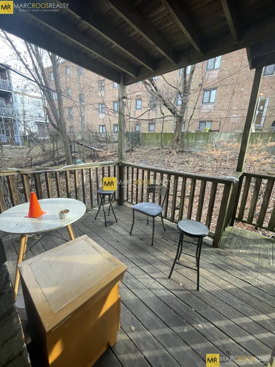 House for rent at 848 Huntington Ave #2, Boston, MA 02115