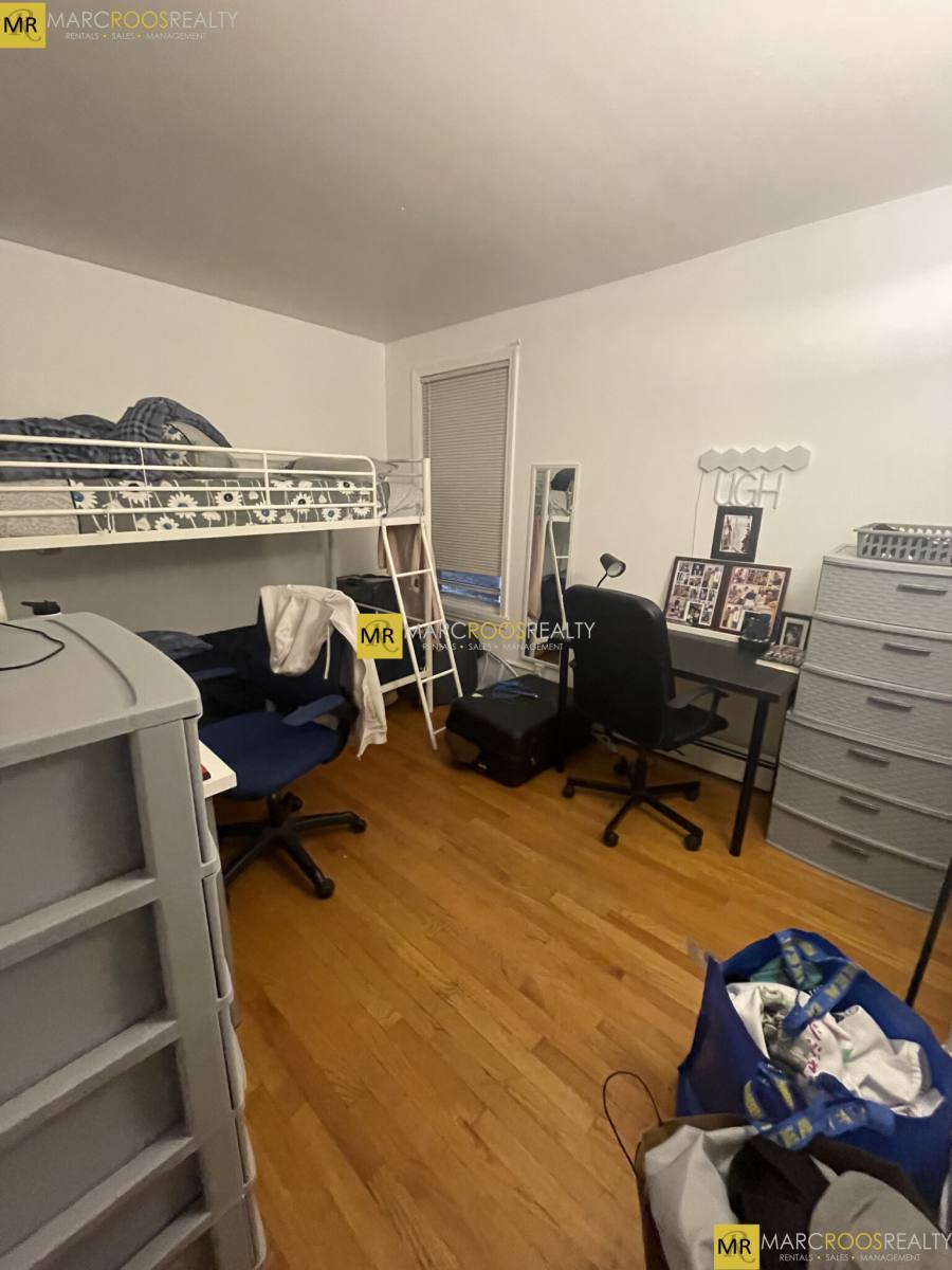 House for rent at 848 Huntington Ave #2, Boston, MA 02115