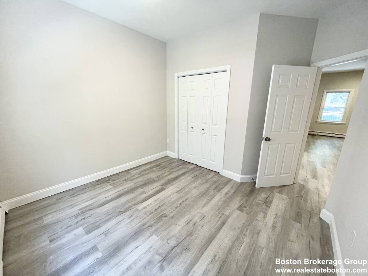 Apartment for rent at 174 Bolton St #1, South Boston, MA 02127