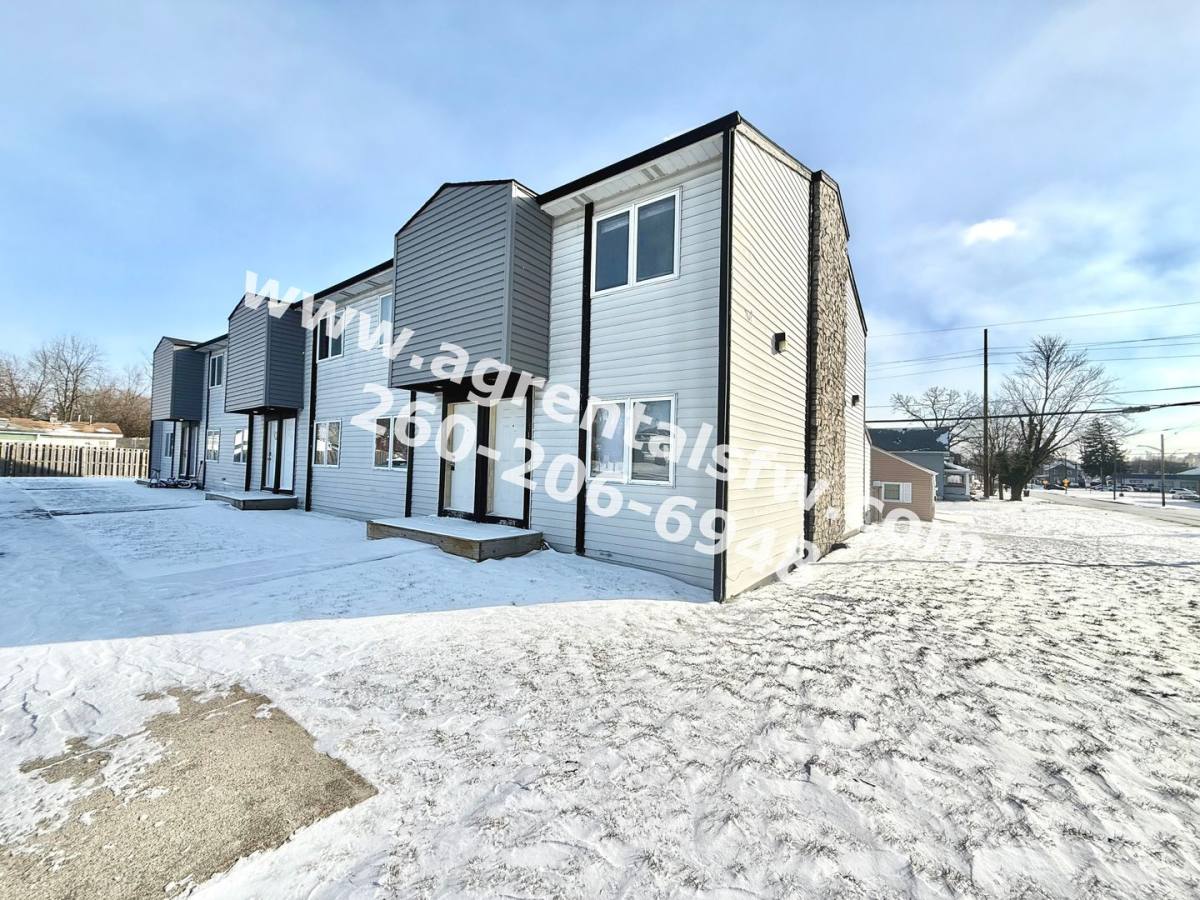 Apartment for rent at 2718 Sherman Blvd, Fort Wayne, IN 46808