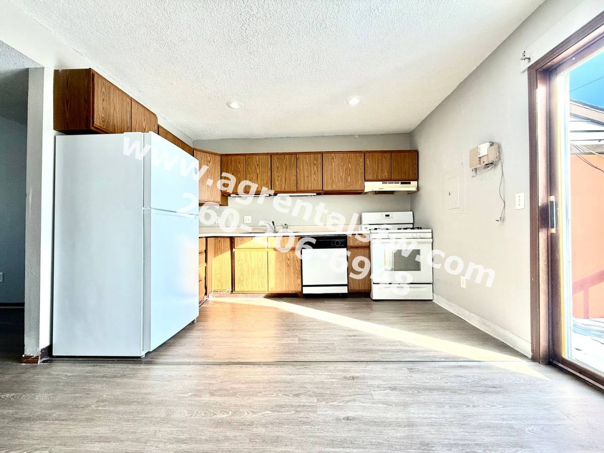2718 Sherman Blvd, Fort Wayne, IN 46808 - Apartment for Rent - Image 4