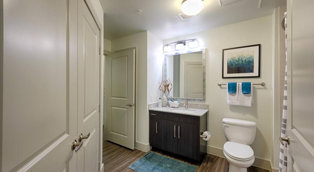 Apartment for rent at 4508 Graustark St #ECM, Houston, TX 77006