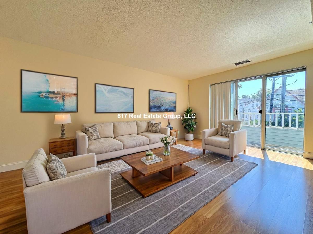 Apartment for rent at 142 N Beacon St #A4, Brighton, MA 02135
