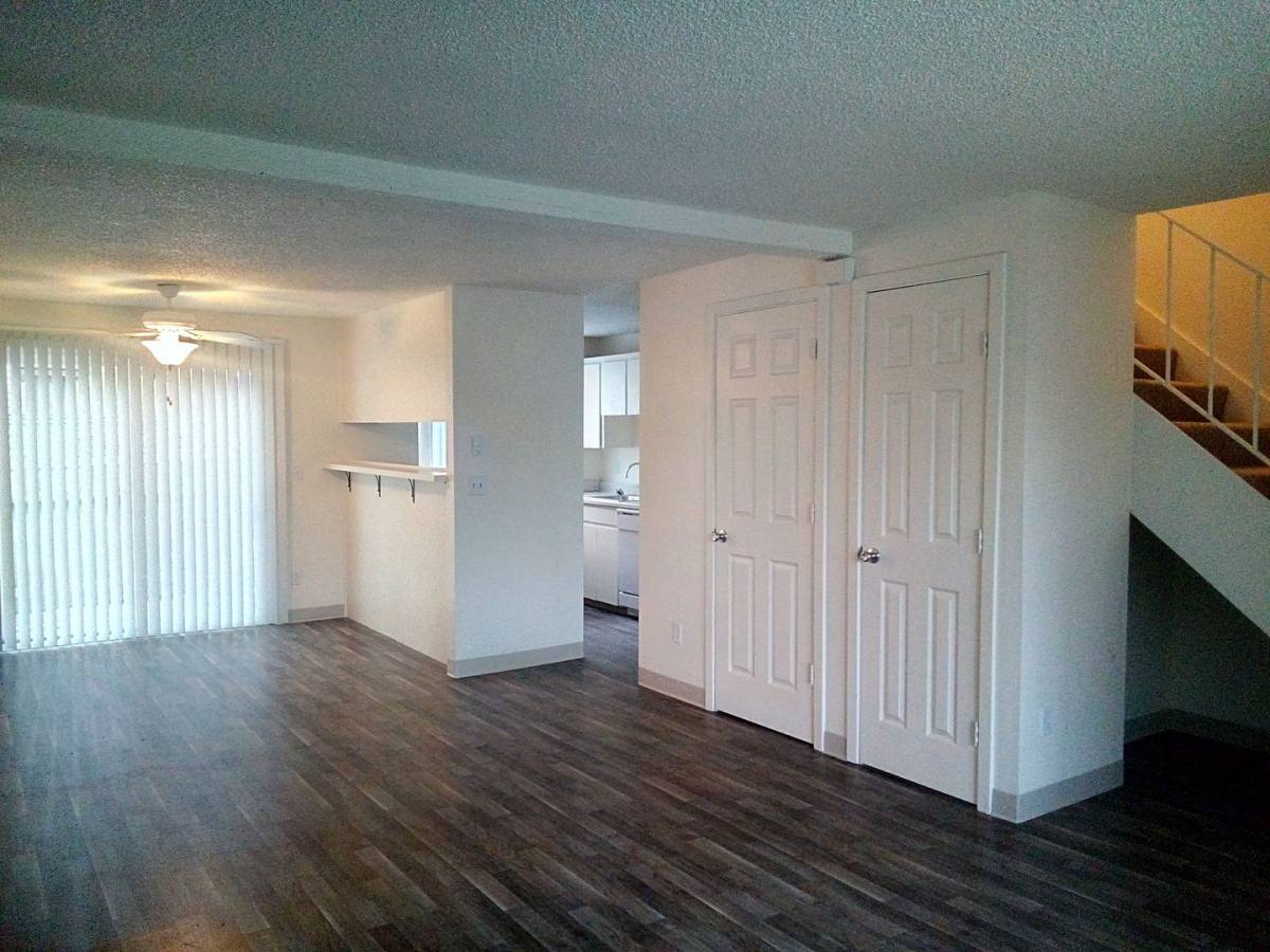 Townhouse for rent at 8726 - 8756 SE Henderson St, Portland, OR 97266