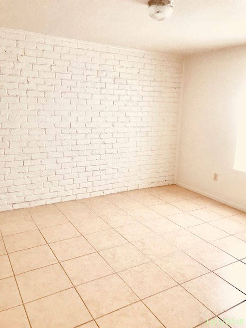 House for rent at 1510 Beaumont Rd, Baytown, TX 77520