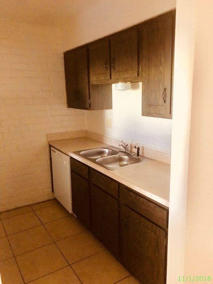 House for rent at 1510 Beaumont Rd, Baytown, TX 77520