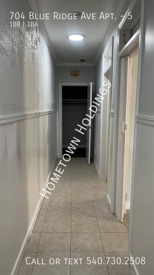 Apartment for rent at 704 Blue Ridge Ave #5, Bedford, VA 24523