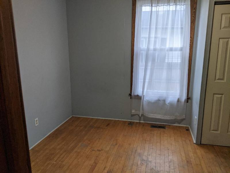 Apartment for rent at 1021 Ames St #1, Saginaw, MI 48602