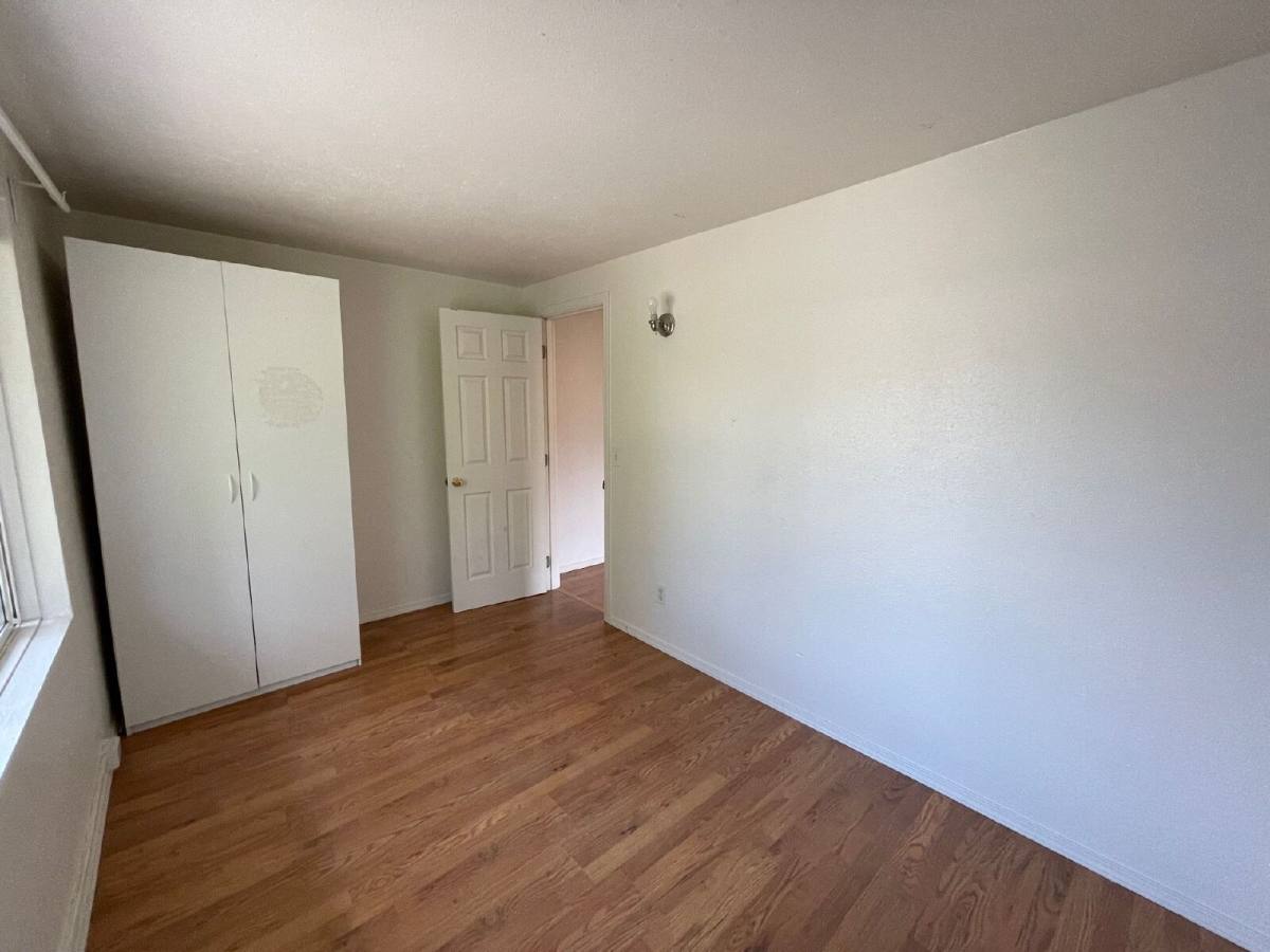 Apartment for rent at 1911 Kincaid St #3, Eugene, OR 97405