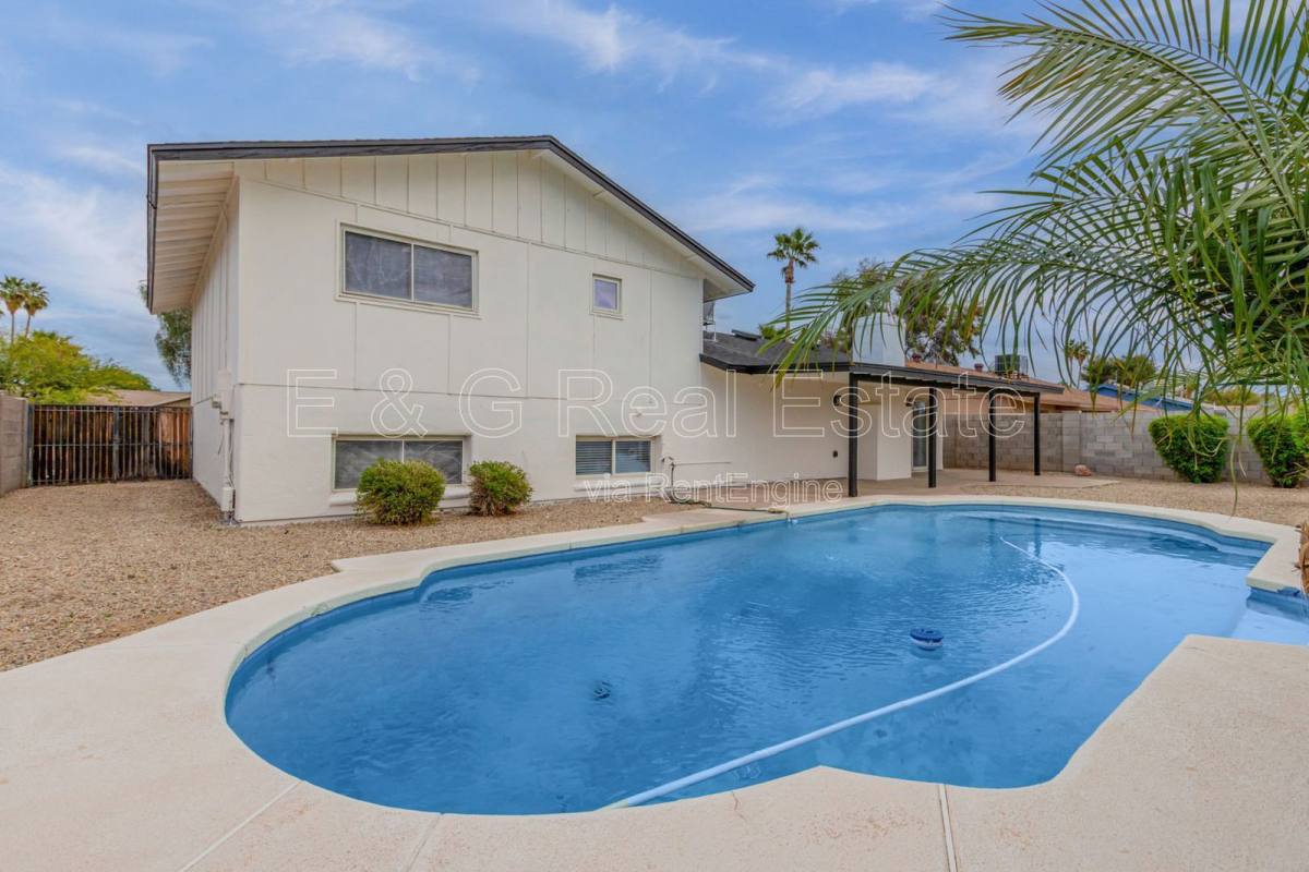 House for rent at 4414 S Newberry Rd, Tempe, AZ 85282