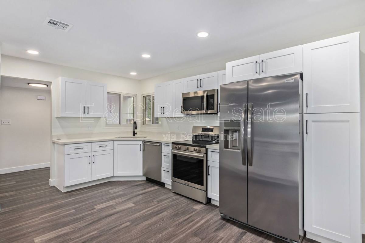 House for rent at 4414 S Newberry Rd, Tempe, AZ 85282