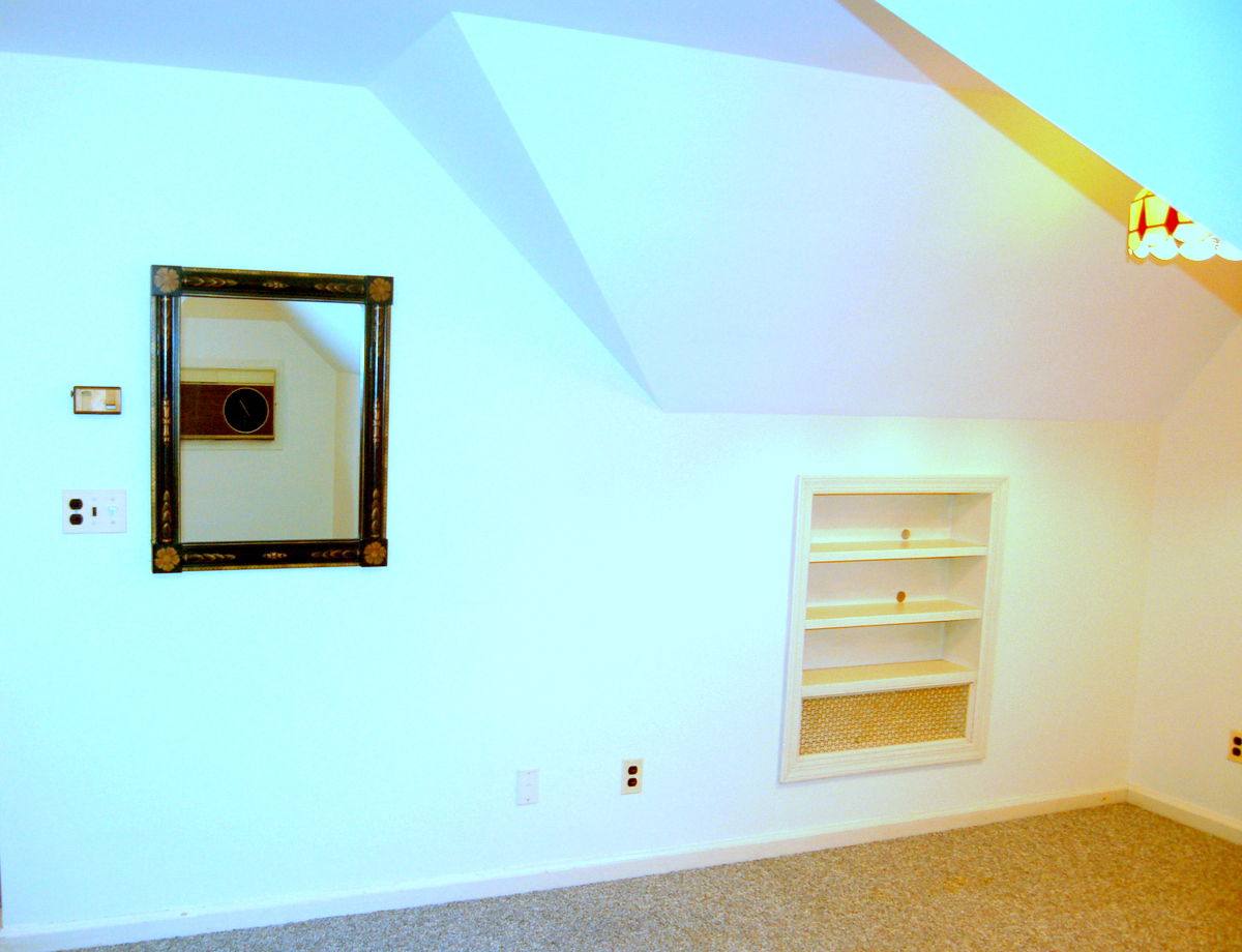 Apartment for rent at 150 6th St #3, Fairview, NJ 07022