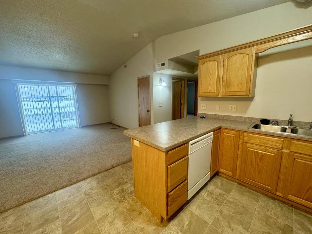 Condo for rent at 4000 McKenzie Dr SE, Mandan, ND 58554
