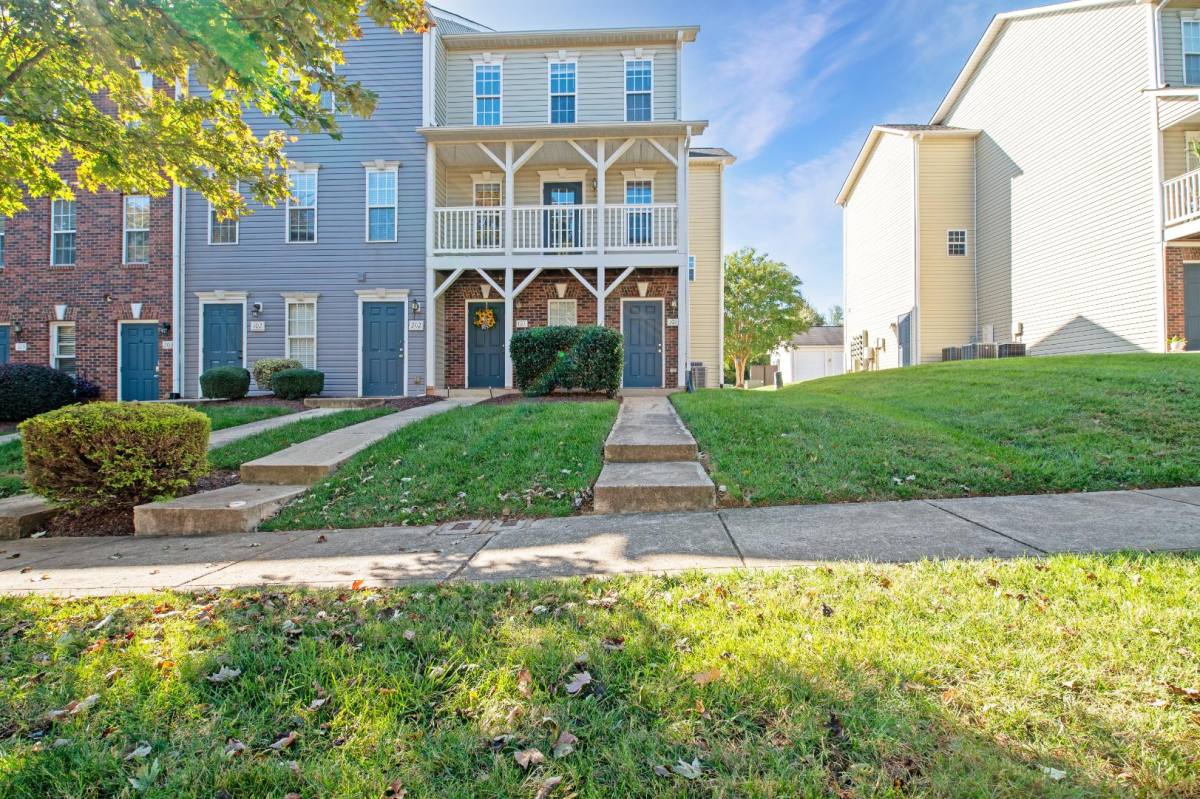 Apartment for rent at 118 Steam Engine Dr #201, Mooresville, NC 28115