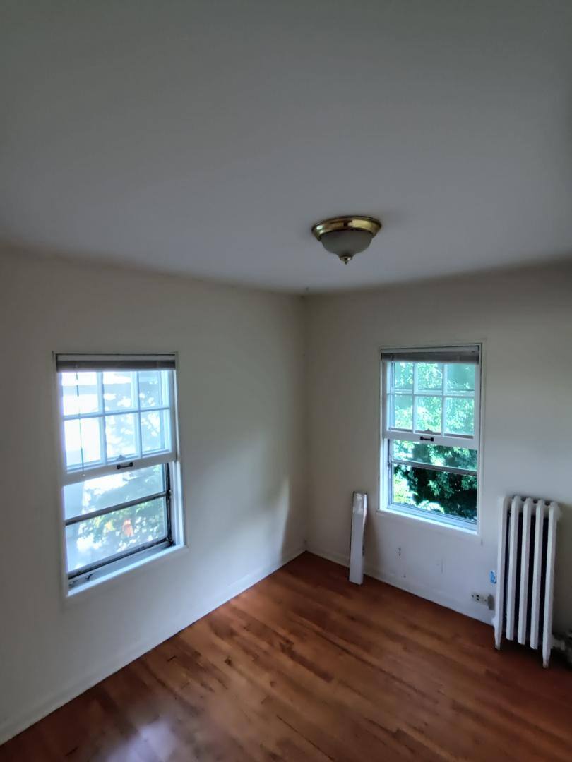 Apartment for rent at 2127 University Ave #4, Madison, WI 53711