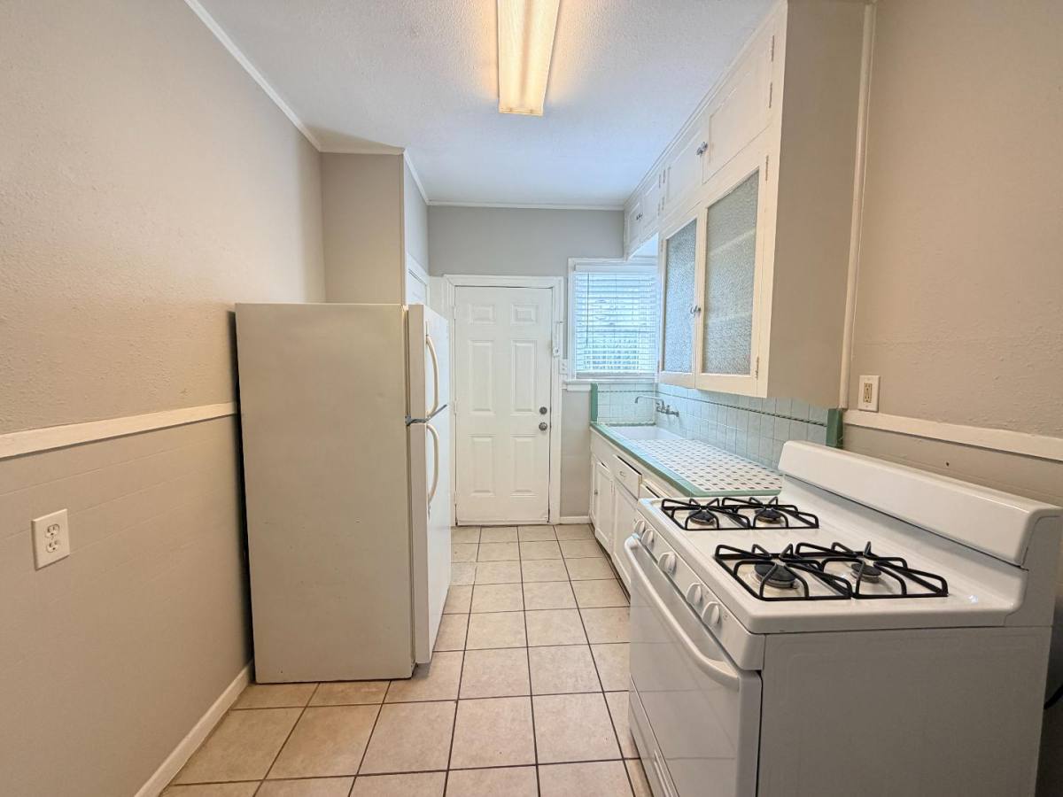 House for rent at 2238 N Interstate 35 #1, San Antonio, TX 78208