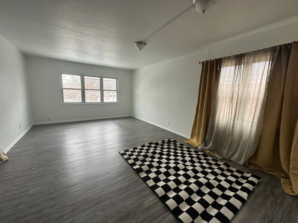 Apartment for rent at 3046 S Moreland Blvd #5, Cleveland, OH 44120