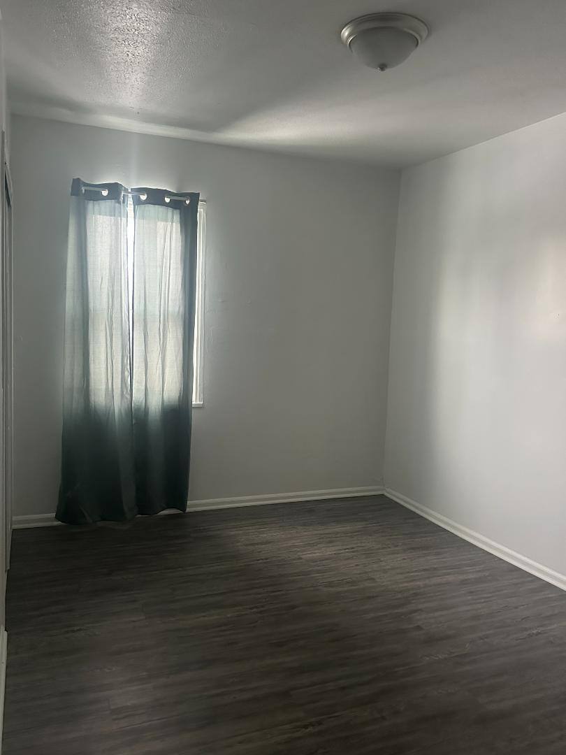 Apartment for rent at 3046 S Moreland Blvd #5, Cleveland, OH 44120