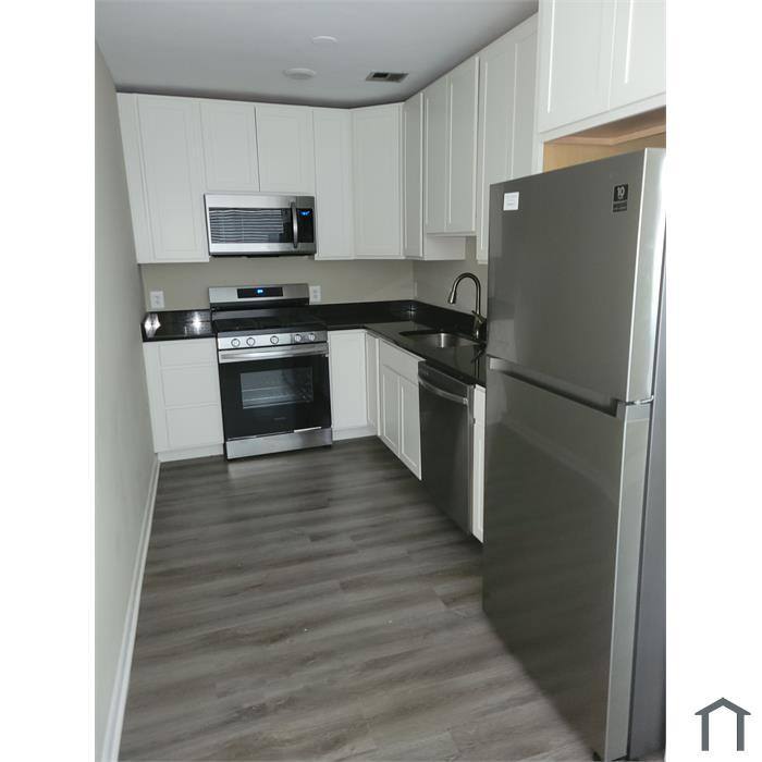 House for rent at 350 U St NE 105, Washington, DC 20002