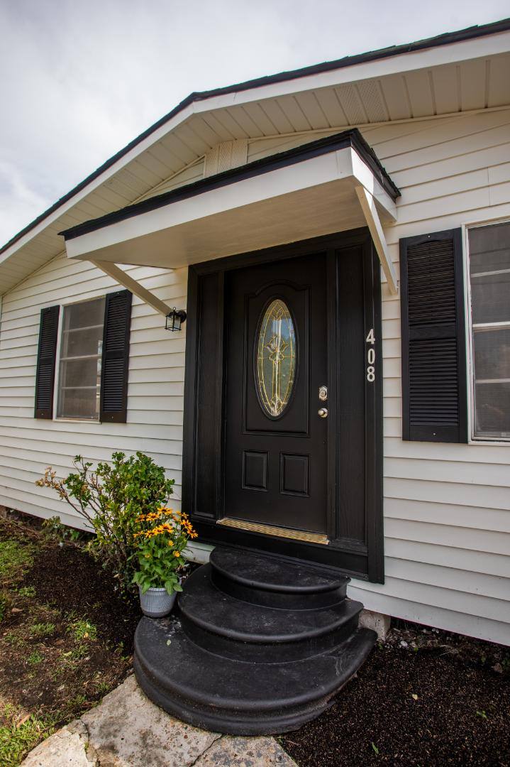 408 Martin Luther King Jr Dr, Lafayette, LA 70501 - House for Rent - Image 2