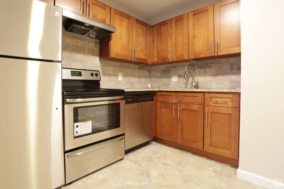 Apartment for rent at Chestnut Lane, 1205 Chestnut Lane #805, Westville, NJ 08093