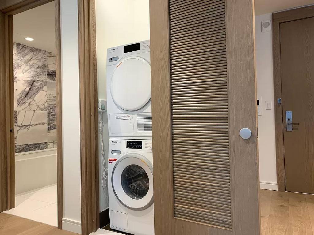 Apartment for rent at 200 E 21st St #2B, Brooklyn, NY 11226