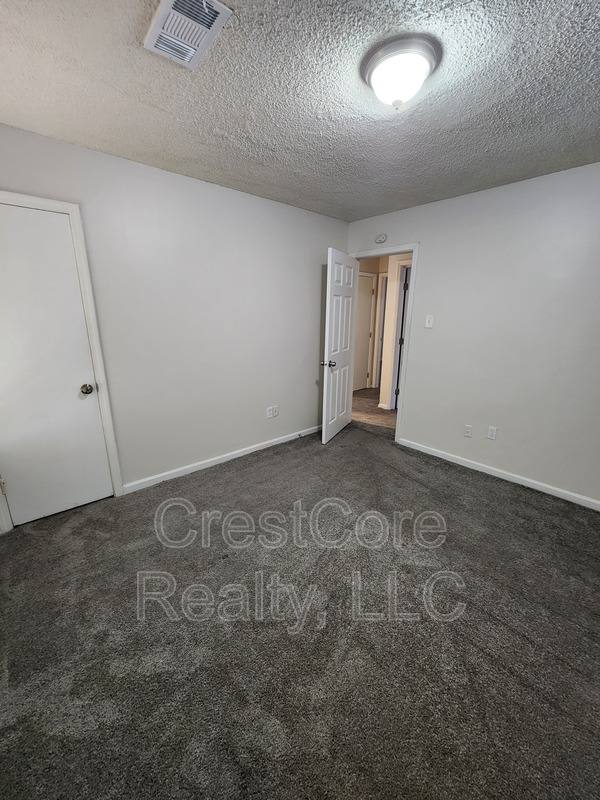 House for rent at 4528 Sugar Creek Rd, Memphis, TN 38118