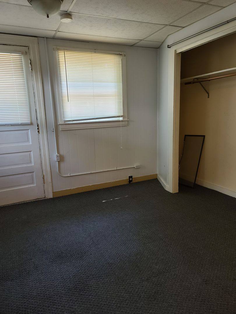Apartment for rent at 503 W Green St, Urbana, IL 61801