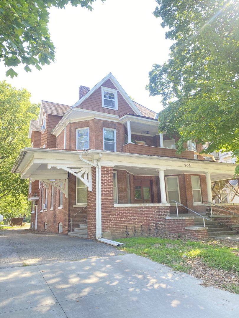 Apartment for rent at 503 W Green St, Urbana, IL 61801