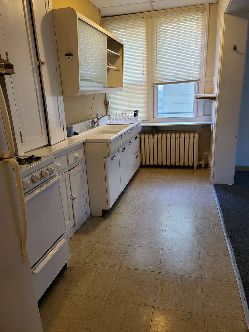 Apartment for rent at 503 W Green St, Urbana, IL 61801