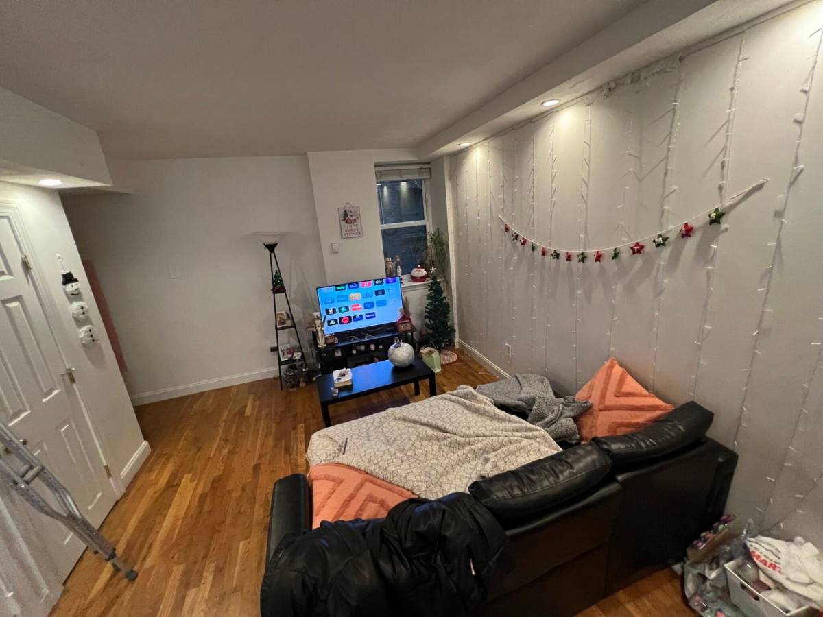 Apartment for rent at 57 Westland Ave #1-R, Boston, MA 02115