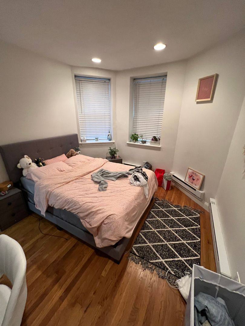 Apartment for rent at 57 Westland Ave #1-R, Boston, MA 02115
