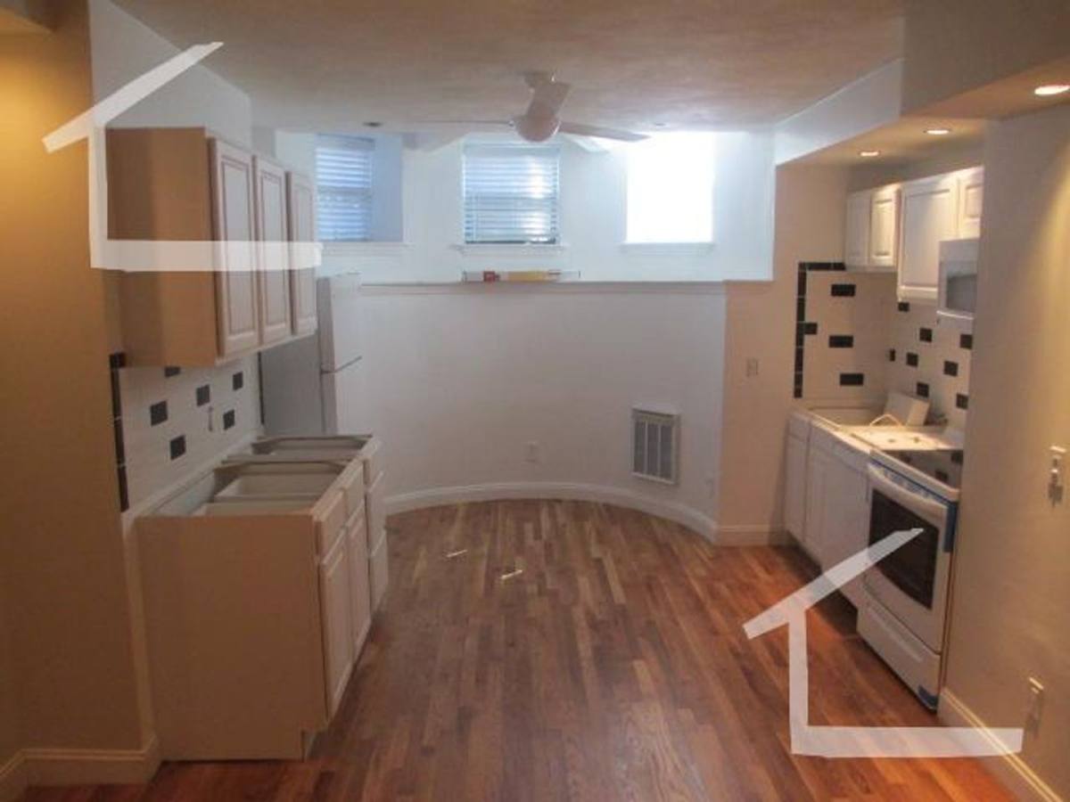Apartment for rent at 57 Westland Ave #1-R, Boston, MA 02115