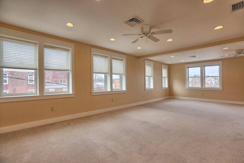 353 W King St #2, Lancaster, PA 17603 - Apartment for Rent - Image 8