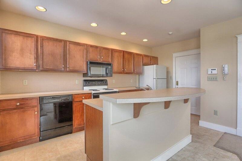 353 W King St #2, Lancaster, PA 17603 - Apartment for Rent - Image 3