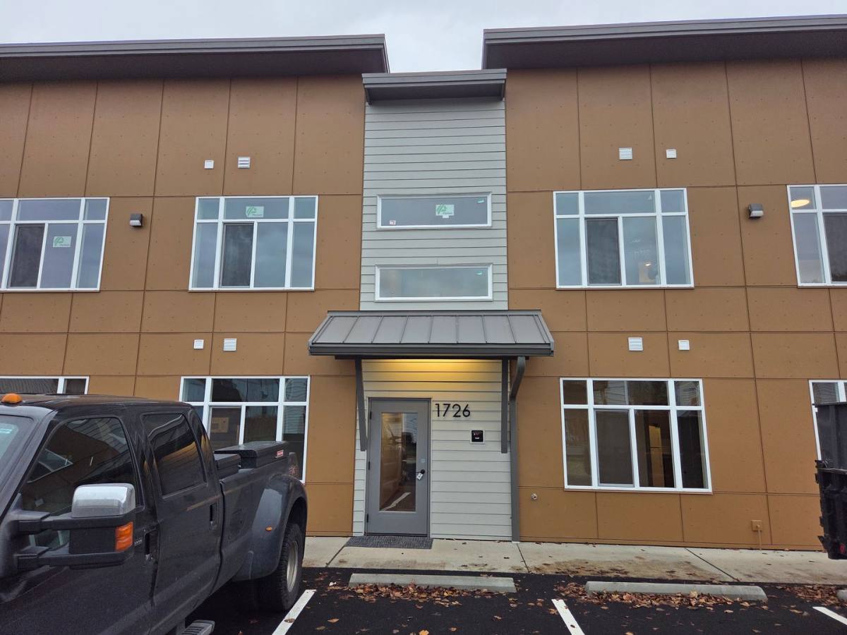 Apartment for rent at 1726 Texas St, Bellingham, WA 98229