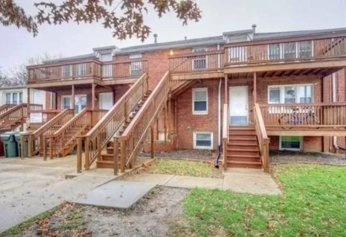 Apartment for rent at 808 N Lincoln Ave, Urbana, IL 61801