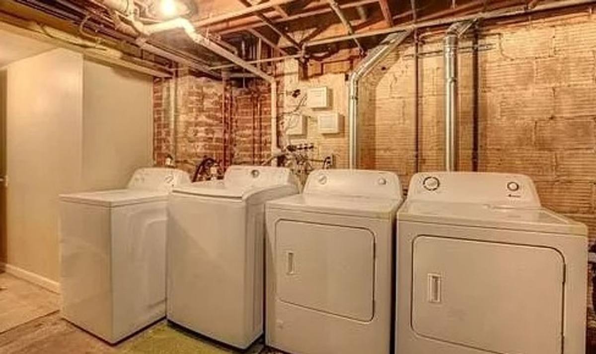 Apartment for rent at 808 N Lincoln Ave, Urbana, IL 61801