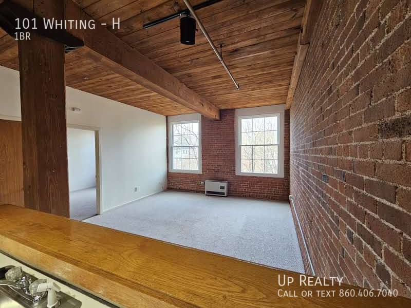 Apartment for rent at 101 Whiting #H, Winsted, CT 06098