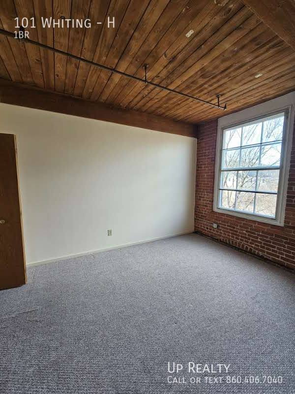 Apartment for rent at 101 Whiting #H, Winsted, CT 06098