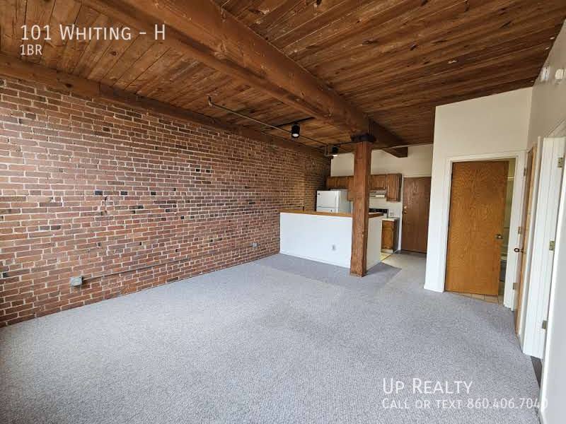 Apartment for rent at 101 Whiting #H, Winsted, CT 06098