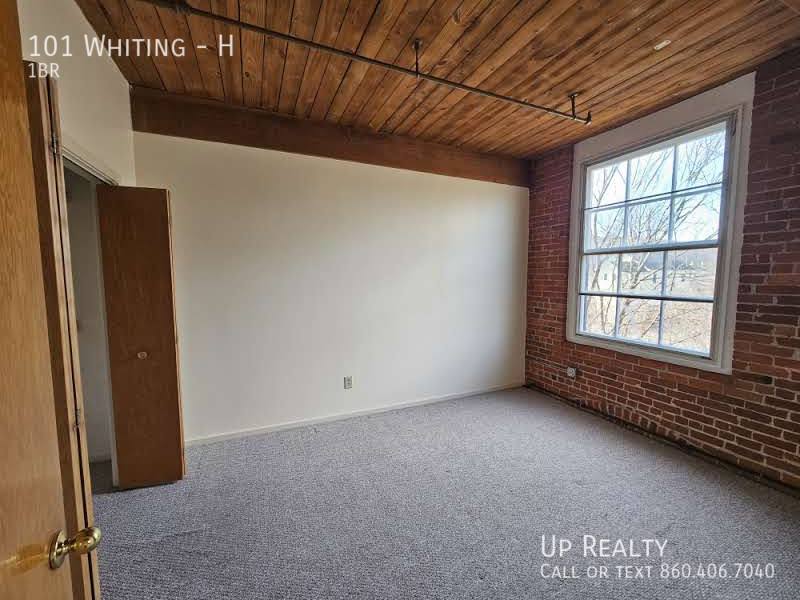 Apartment for rent at 101 Whiting #H, Winsted, CT 06098