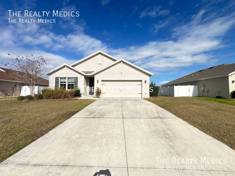 House for rent at 3929 SE 99th Lane, Belleview, FL 34420