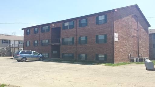 Apartment for rent at 345 Elmwood Dr, Radcliff, KY 40160