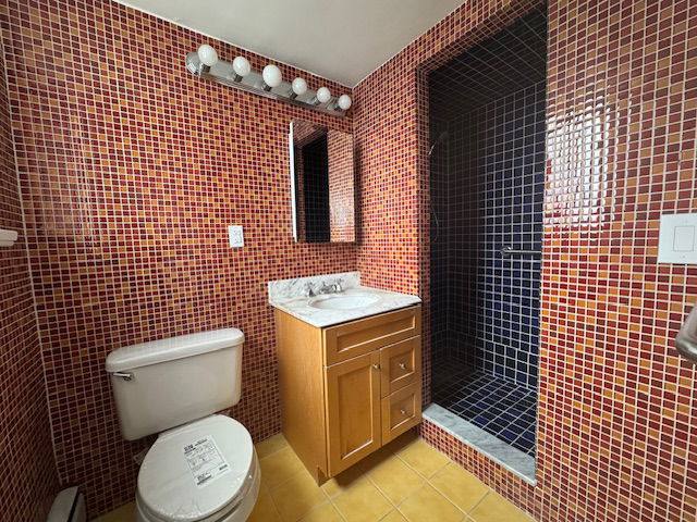 Apartment for rent at 1203 River Rd #6E, Edgewater, NJ 07020