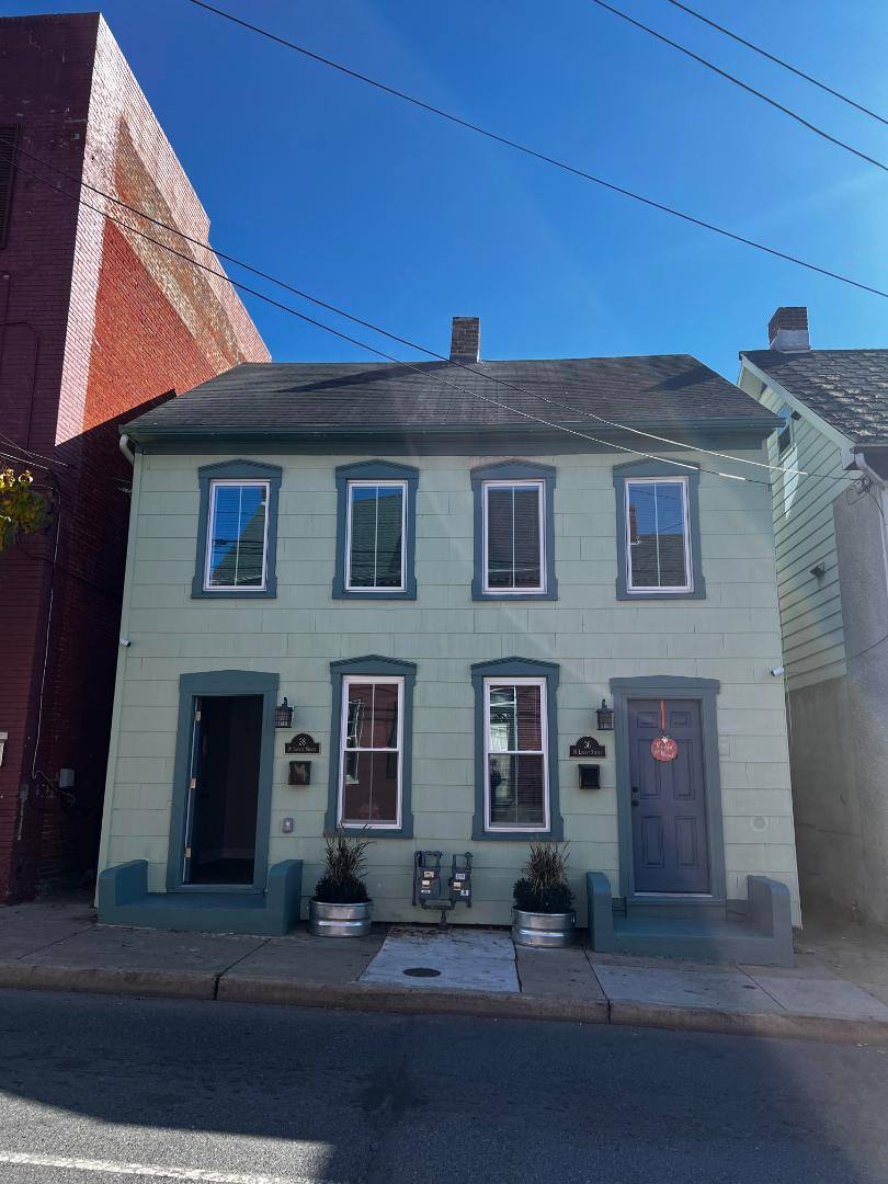 Apartment for rent at 38 N Locust, Hagerstown, MD 21740