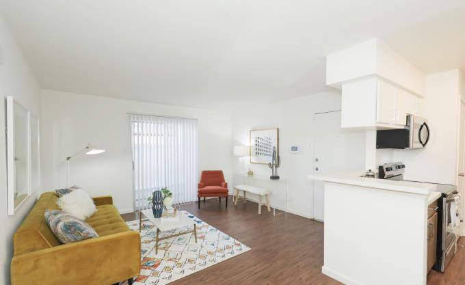 Apartment for rent at 1800 El Paseo St, Houston, TX 77054