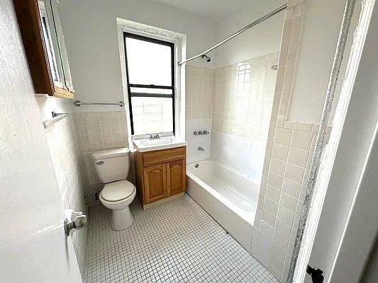 Apartment for rent at 2700 Grand Concourse #511, Bronx, NY 10458